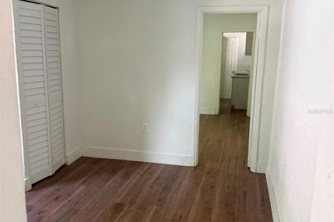 Commercial property in Ocala, Florida 4 bedrooms, 108.14 sq.m. № 2220573 - photo 8