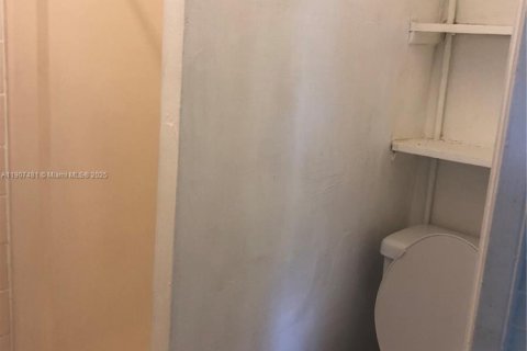 Apartment in North Miami Beach, Florida № 2082063 - photo 7