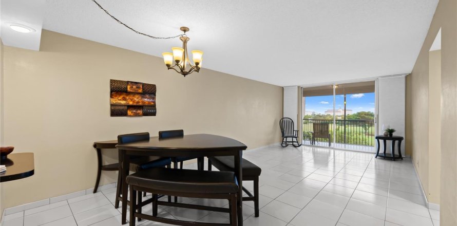 Condo à Davie, Floride, 2 chambres  № 2082284