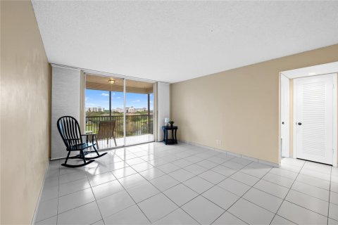 Copropriété à vendre à Davie, Floride: 2 chambres, 105.91 m2 № 2082284 - photo 3