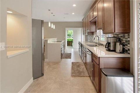 Condominio en venta en Coral Springs, Florida, 4 dormitorios, 216.83 m2 № 2417533 - foto 6