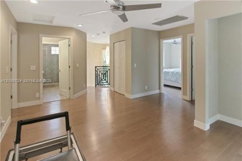 Condominio en venta en Coral Springs, Florida, 4 dormitorios, 216.83 m2 № 2417533 - foto 18