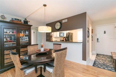 Condominio en venta en Saint Petersburg, Florida, 2 dormitorios, 89.19 m2 № 2112106 - foto 9