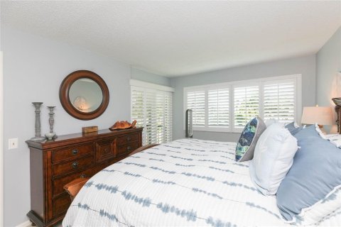 Condominio en venta en Saint Petersburg, Florida, 2 dormitorios, 89.19 m2 № 2112106 - foto 16