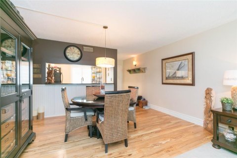 Condominio en venta en Saint Petersburg, Florida, 2 dormitorios, 89.19 m2 № 2112106 - foto 8