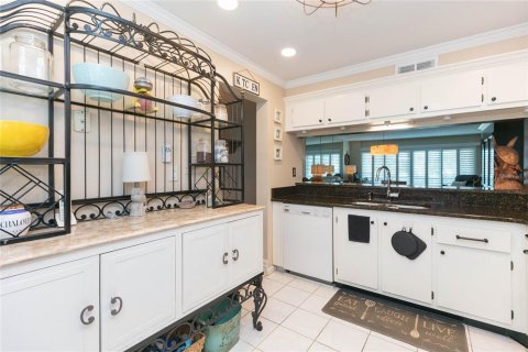 Condominio en venta en Saint Petersburg, Florida, 2 dormitorios, 89.19 m2 № 2112106 - foto 11