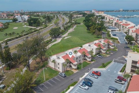 Condominio en venta en Saint Petersburg, Florida, 2 dormitorios, 89.19 m2 № 2112106 - foto 29