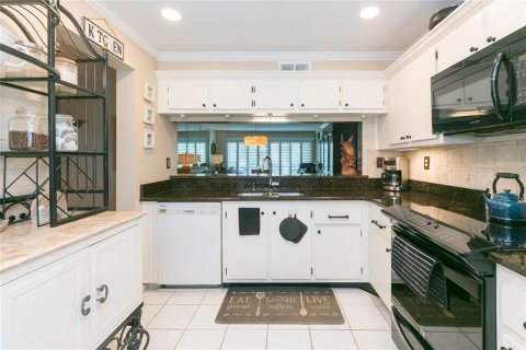 Condominio en venta en Saint Petersburg, Florida, 2 dormitorios, 89.19 m2 № 2112106 - foto 12
