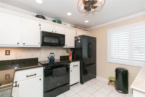 Condominio en venta en Saint Petersburg, Florida, 2 dormitorios, 89.19 m2 № 2112106 - foto 10