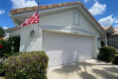 Casa en venta en Mount Dora, Florida, 2 dormitorios, 133.97 m2 № 1819506 - foto 1