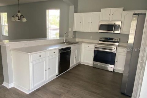 Casa en venta en Mount Dora, Florida, 2 dormitorios, 133.97 m2 № 1819506 - foto 4