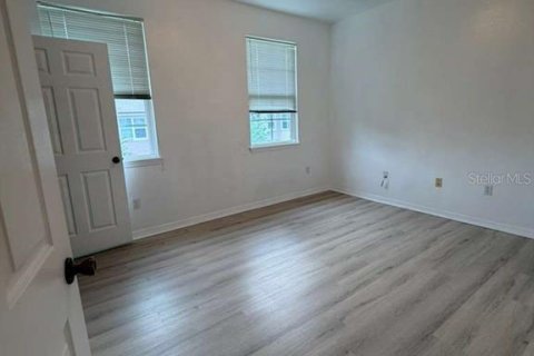 Condo in Orlando, Florida, 3 bedrooms  № 2198924 - photo 10