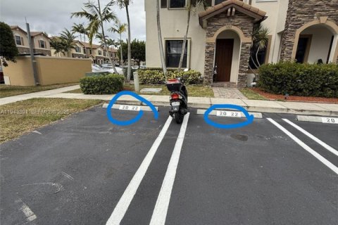 Adosado en venta en Homestead, Florida, 2 dormitorios, 113.71 m2 № 2000305 - foto 5