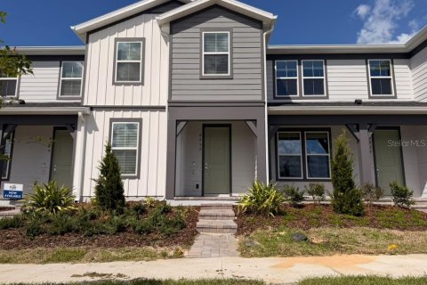 Touwnhouse à Clermont, Floride 4 chambres, 171.59 m2 № 2427277