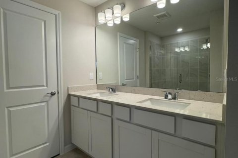 Touwnhouse à louer à Clermont, Floride: 4 chambres, 171.59 m2 № 2427277 - photo 16