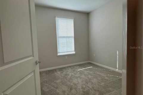 Touwnhouse à louer à Clermont, Floride: 4 chambres, 171.59 m2 № 2427277 - photo 5