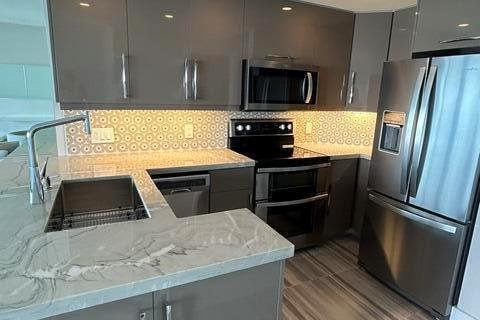 House in Lauderdale-by-the-Sea, Florida 1 bedroom, 61.32 sq.m. № 2083555 - photo 14
