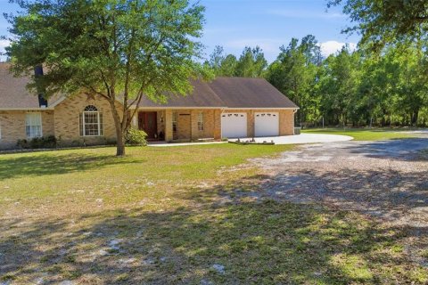 House in De Leon Springs, Florida 3 bedrooms, 207.08 sq.m. № 2120248 - photo 7