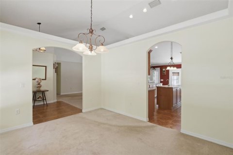 House in De Leon Springs, Florida 3 bedrooms, 207.08 sq.m. № 2120248 - photo 21