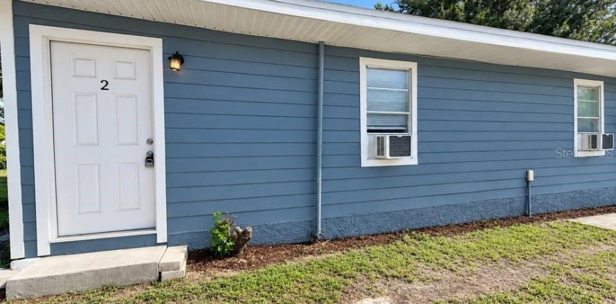 Villa ou maison à Lakeland, Floride 2 chambres, 83.61 m2 № 2415074