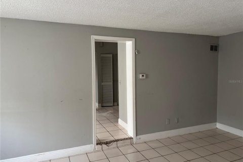 Apartamento en alquiler en Orlando, Florida, 2 dormitorios, 74.14 m2 № 1847295 - foto 6