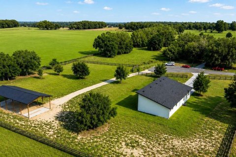 Villa ou maison à vendre à Morriston, Floride: 4 chambres, 187.29 m2 № 2350148 - photo 3