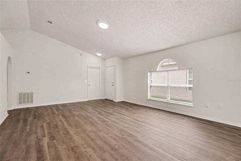 Casa en venta en Palm Bay, Florida, 3 dormitorios, 120.03 m2 № 2291886 - foto 2
