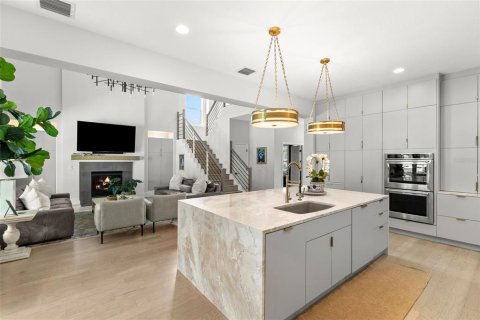 Villa ou maison à vendre à Tampa, Floride: 5 chambres, 364.08 m2 № 1802348 - photo 20
