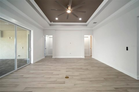 House in Wimauma, Florida 4 bedrooms, 283.91 sq.m. № 1635953 - photo 11