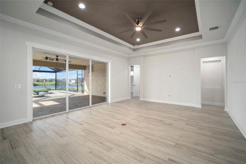 House in Wimauma, Florida 4 bedrooms, 283.91 sq.m. № 1635953 - photo 12