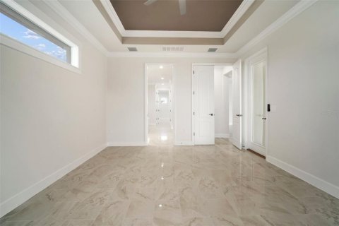 House in Wimauma, Florida 4 bedrooms, 283.91 sq.m. № 1635953 - photo 28