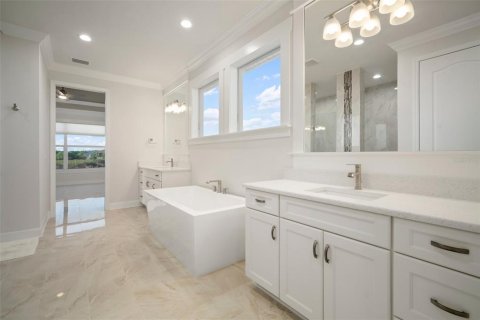 House in Wimauma, Florida 4 bedrooms, 283.91 sq.m. № 1635953 - photo 30