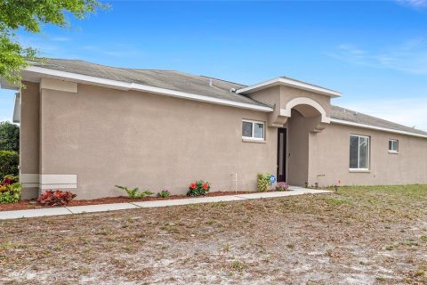 House in Riverview, Florida 3 bedrooms, 139.35 sq.m. № 1917242 - photo 24