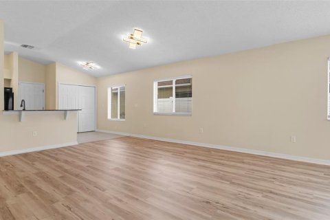 House in Riverview, Florida 3 bedrooms, 139.35 sq.m. № 1917242 - photo 7