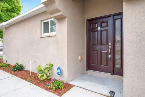 House in Riverview, Florida 3 bedrooms, 139.35 sq.m. № 1917242 - photo 3