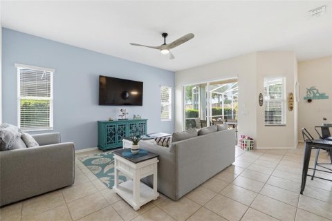 Villa ou maison à vendre à Davenport, Floride: 5 chambres, 185.06 m2 № 2148315 - photo 6