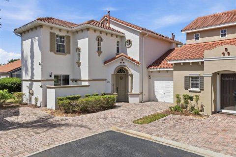 Villa ou maison à Davenport, Floride 5 chambres, 185.06 m2 № 2148315