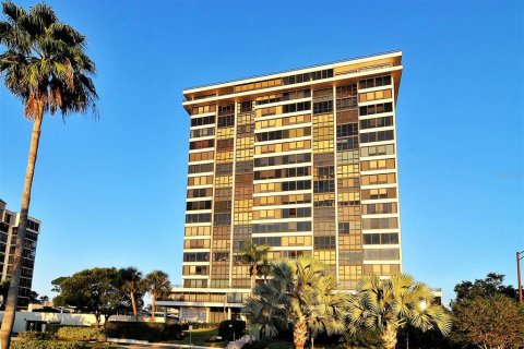 Купить кондоминиум в Сарасота, Флорида 5 комнат, 119.29м2, № 1903171 - фото 30