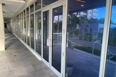 Propiedad comercial en venta en Hollywood, Florida № 1865679 - foto 5