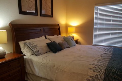 Villa ou maison à vendre à Kissimmee, Floride: 4 chambres, 157.38 m2 № 2144156 - photo 14
