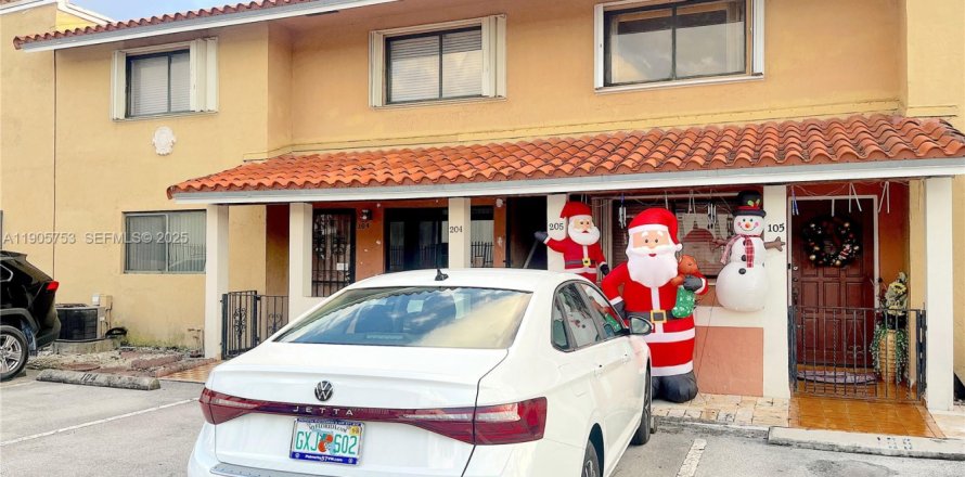 Condo in Hialeah, Florida, 2 bedrooms  № 2034925