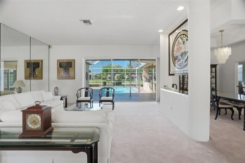 Casa en venta en Tarpon Springs, Florida, 4 dormitorios, 298.59 m2 № 2199271 - foto 5