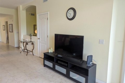 Condominio en alquiler en Sarasota, Florida, 2 dormitorios, 133.13 m2 № 212646 - foto 5