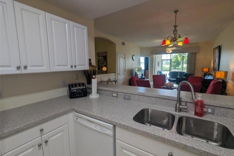 Condominio en alquiler en Sarasota, Florida, 2 dormitorios, 133.13 m2 № 212646 - foto 10