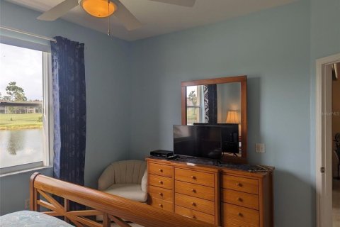 Condominio en alquiler en Sarasota, Florida, 2 dormitorios, 133.13 m2 № 212646 - foto 16