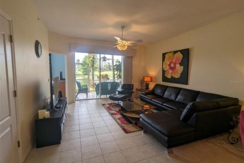 Condominio en alquiler en Sarasota, Florida, 2 dormitorios, 133.13 m2 № 212646 - foto 4