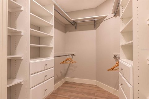 Villa ou maison à louer à Sarasota, Floride: 4 chambres, 225.75 m2 № 2298773 - photo 16