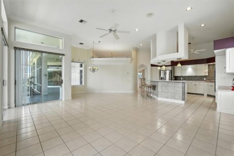 House in Palm Coast, Florida 4 bedrooms, 322.84 sq.m. № 1907393 - photo 29