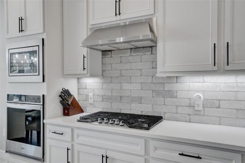 House in Lake Worth, Florida 5 bedrooms, 272.2 sq.m. № 2185397 - photo 14