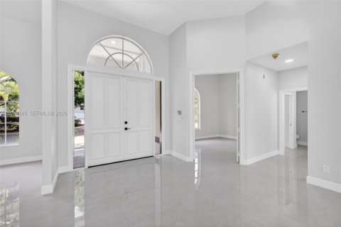 House in Jupiter, Florida 4 bedrooms, 294.41 sq.m. № 2076253 - photo 10
